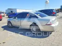 2009 Ford TAURUS фото