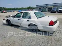 2009 Ford CROWN фото