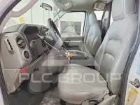 2009 Ford E-350 photo