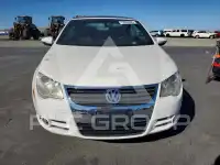 2009 Volkswagen EOS photo