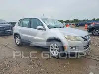 2009 Volkswagen Tiguan фото