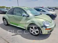 2009 Volkswagen BEETLE photo