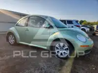 2009 Volkswagen BEETLE photo