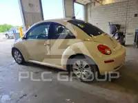 2009 Volkswagen BEETLE photo