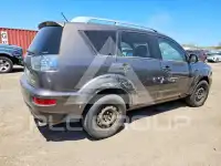 2010 Mitsubishi OUTLANDER фото
