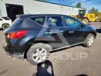 2010 Nissan MURANO photo