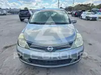 2010 Nissan VERSA фото