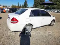 2010 Nissan VERSA фото