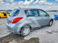 2010 Nissan VERSA фото