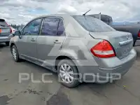 2010 Nissan VERSA photo