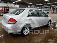 2010 Nissan VERSA photo