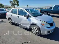 2010 Nissan VERSA фото