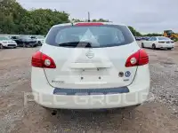 2010 Nissan ROGUE photo