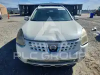 2010 Nissan ROGUE photo