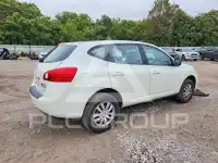 2010 Nissan ROGUE photo