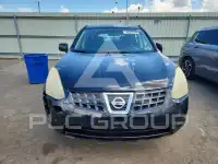 2010 Nissan ROGUE photo
