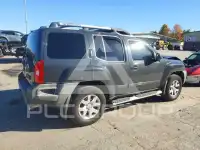 2010 Nissan XTERRA фото