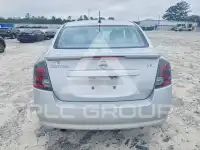 2010 Nissan SENTRA фото