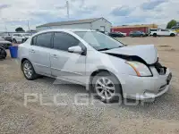 2010 Nissan SENTRA photo