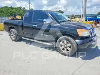 2010 Nissan TITAN фото