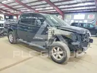 2010 Nissan TITAN фото