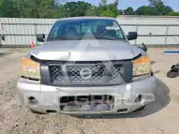 2010 Nissan TITAN фото