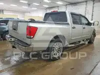 2010 Nissan TITAN фото