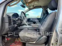 2010 Nissan TITAN фото