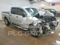 2010 Nissan TITAN фото