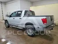 2010 Nissan TITAN фото