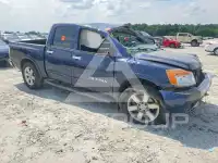 2010 Nissan TITAN фото