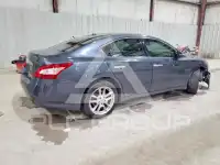 2010 Nissan MAXIMA photo