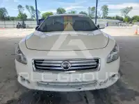 2010 Nissan MAXIMA photo