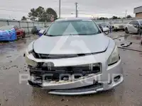 2010 Nissan MAXIMA photo