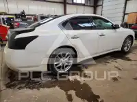 2010 Nissan MAXIMA photo