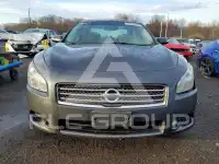 2010 Nissan MAXIMA photo