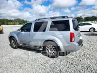 2010 Nissan PATHFINDER photo