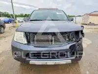 2010 Nissan PATHFINDER photo