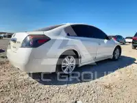 2010 Nissan ALTIMA фото