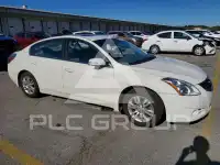 2010 Nissan ALTIMA photo