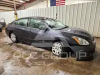 2010 Nissan ALTIMA фото