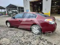 2010 Nissan ALTIMA photo