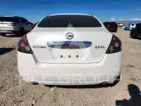 2010 Nissan ALTIMA фото