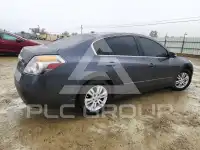 2010 Nissan ALTIMA photo