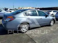 2010 Nissan ALTIMA photo