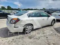 2010 Nissan ALTIMA photo