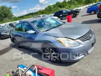 2010 Nissan ALTIMA photo