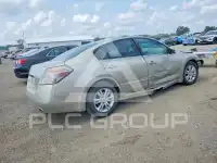 2010 Nissan ALTIMA фото