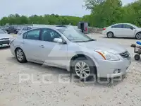 2010 Nissan ALTIMA фото