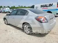 2010 Nissan ALTIMA photo